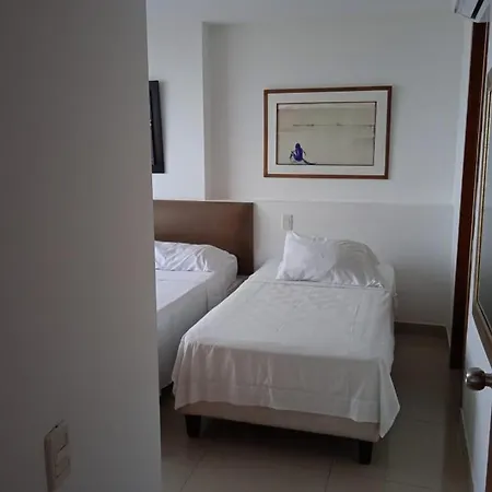 En Palmetto Apartment *